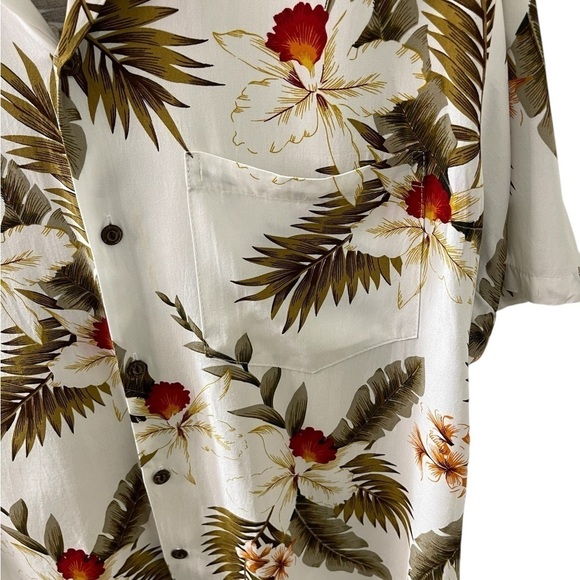 Two Palms Mens Size M 100% Rayon Made in Hawaii White  Orchid Printed Shirt - Picture 3 of 5